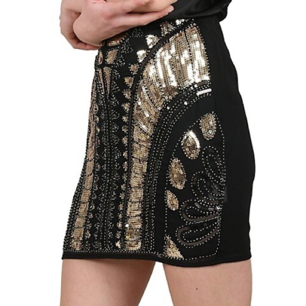 NWT Molly Bracken Sequin Mini Skirt